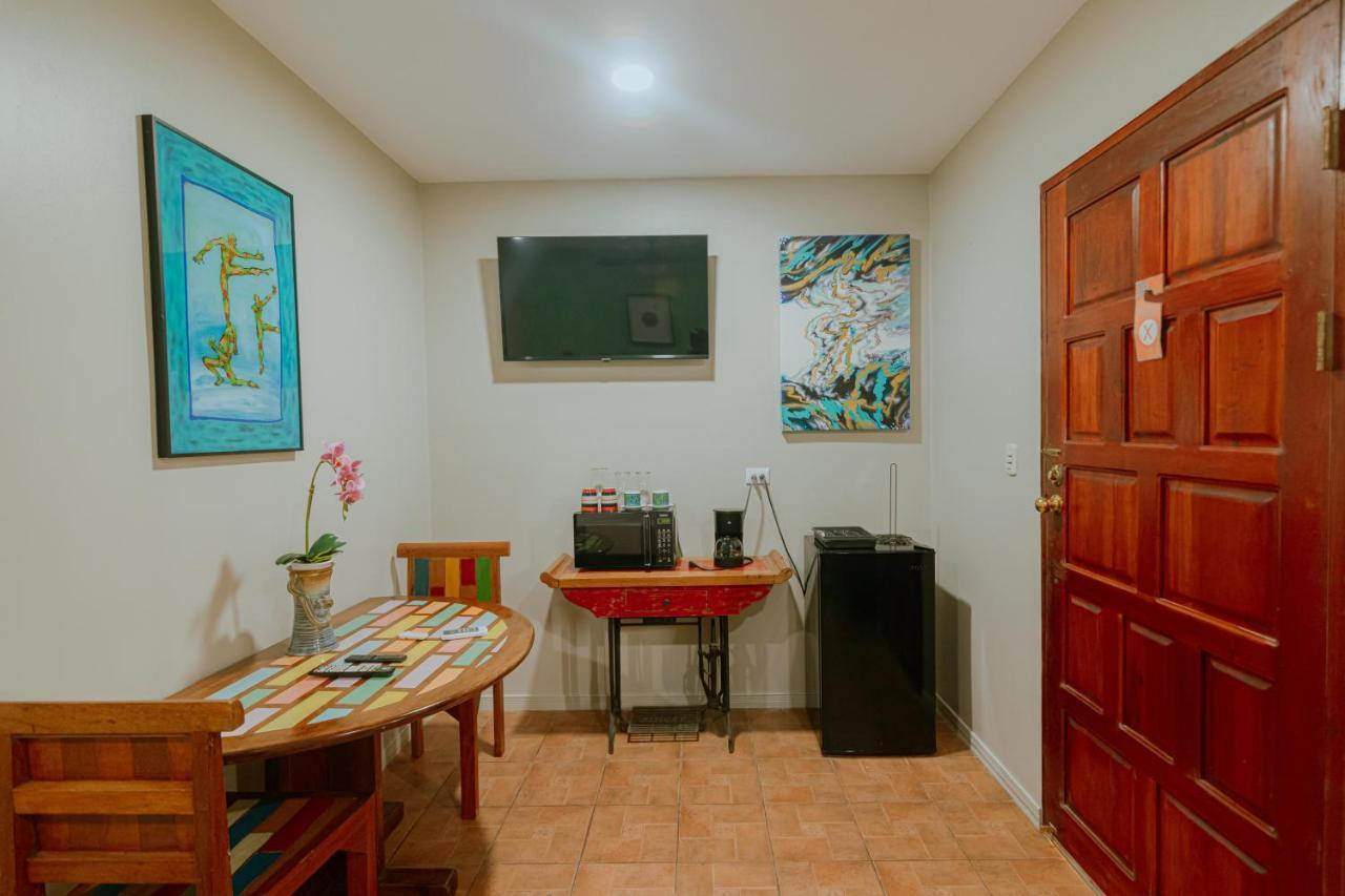 Oasis Diverse Adult Retreat Кепос Экстерьер фото