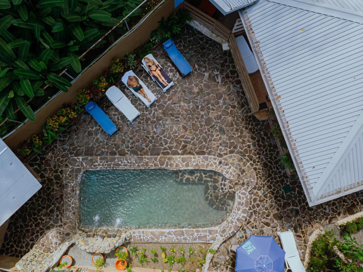 Oasis Diverse Adult Retreat Кепос Экстерьер фото